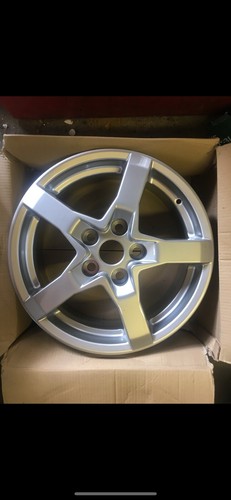 Alloy wheel silver - silver, toyota
