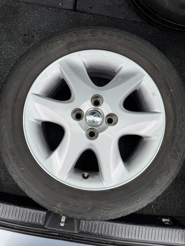 Toyota corolla genuine - corolla, 15"
